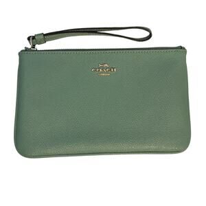Coach Pebbled Leather Wristlet Green Zip Clutch Pouch
